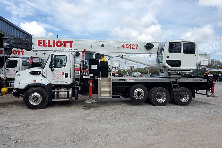 7442-featured-1 45127 R Boom Truck 7047