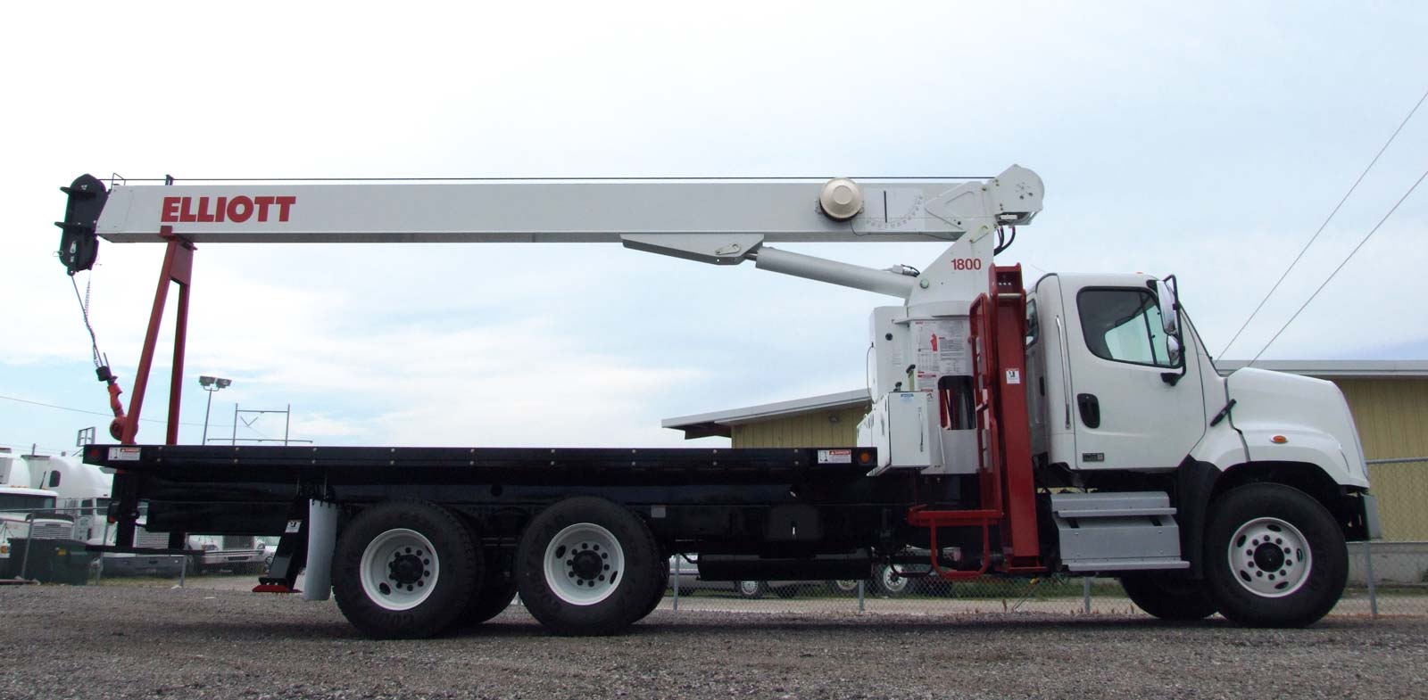 elliot-1870-boomtruck-3 EEC_Why Choose the L65