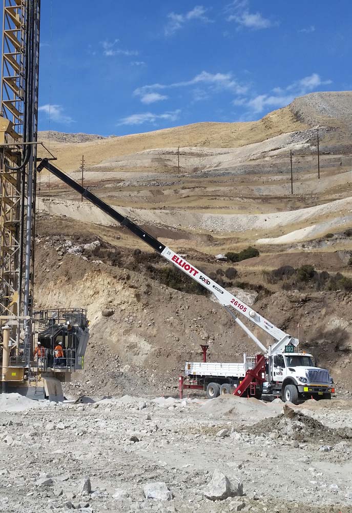 elliot-26105F-boomtruck-7 L65 HiReach Page Assets