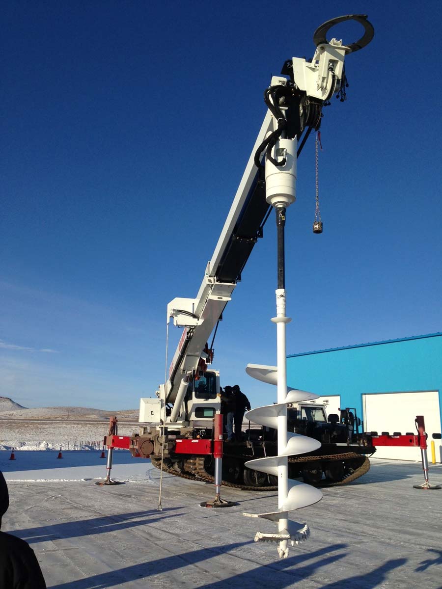 elliott-30105R-boomtruck-6 L65 HiReach Page Assets