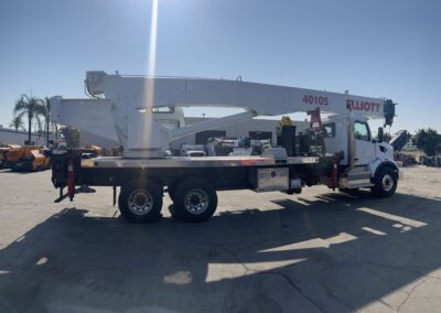 Elliott_40105R_BoomTruck_Unit_8074