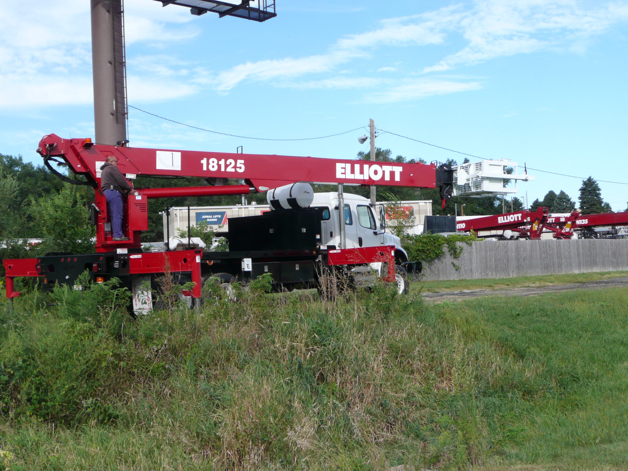 34142-elliott