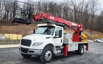 PRE-OWNED L65R HIREACH #9174