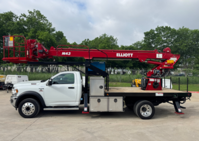 PRE-OWNED M43R HIREACH #8600